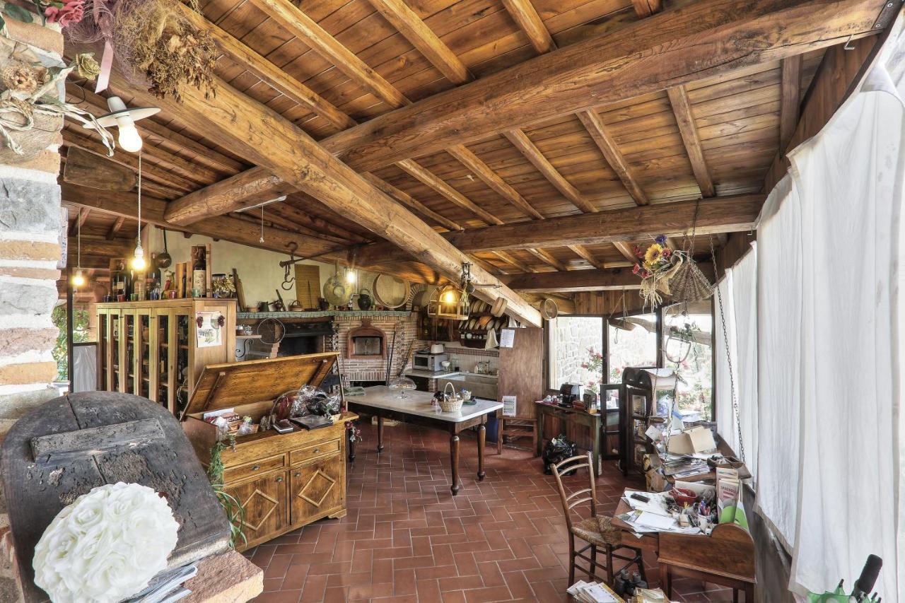 Casa Vacanze La Porta Vinci Bagian luar foto